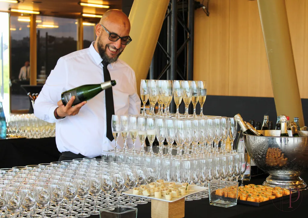 Matériel et Mobilier de réception