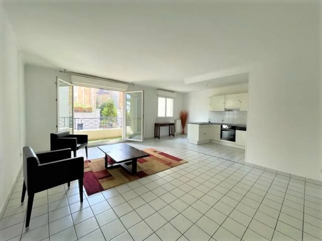 Appartement 2 Pièces, à la vente, La Garenne Colombes