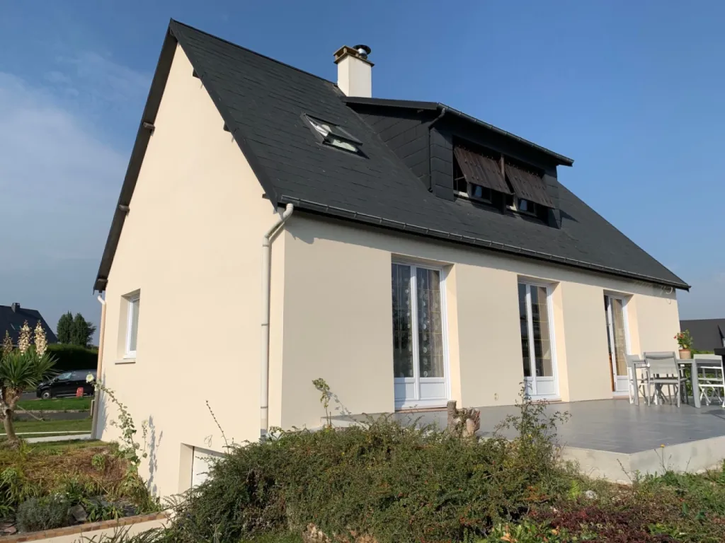 Entreprise pour le ravalement de façade imitation pierre taillée à Sainte Adresse proche Le Havre 76