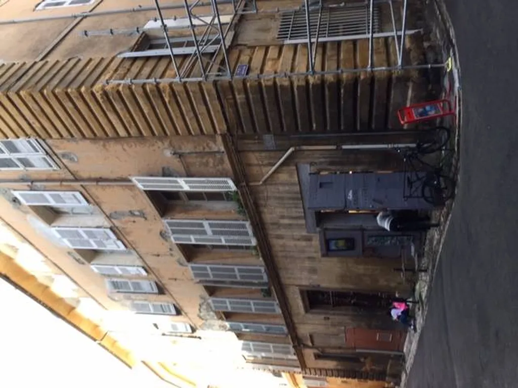 rénovation façade à AIX EN PROVENCE- avant
