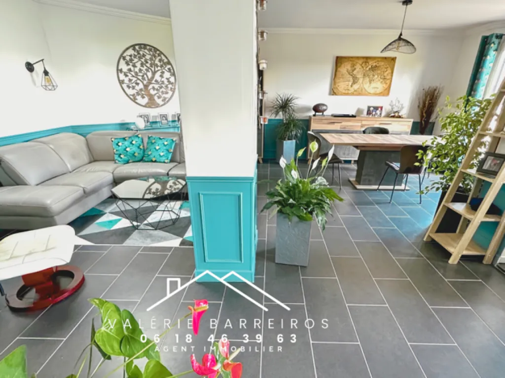 A saisir magnifique maison de 180 m² habitable sur la commune très recherchée de FRENEUSE 76410