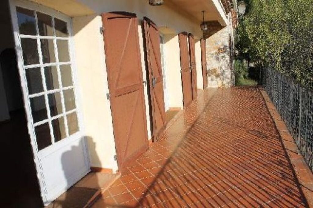 VENTE Appartement 3 Bandol vue mer  aux volumes généreux BANDOL  