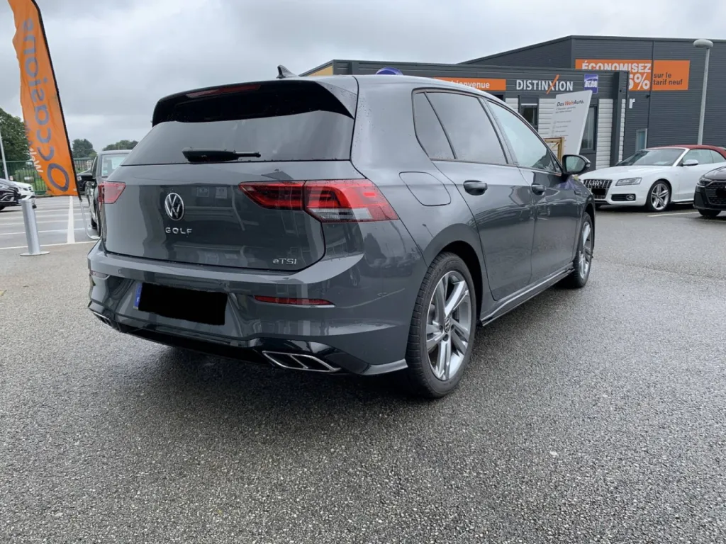 Volkswagen Golf d'occasion R line Boite automatique proche de Rouen