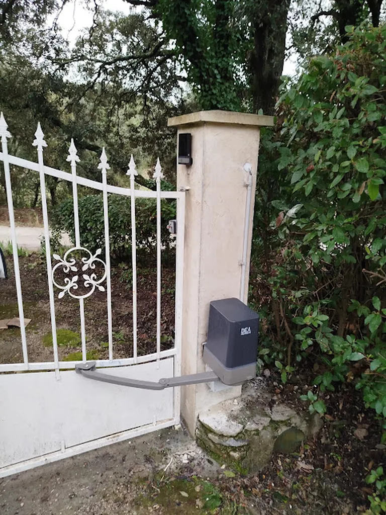 pose et fourniture d'une motorisation DEA par infiny elec à Montpellier