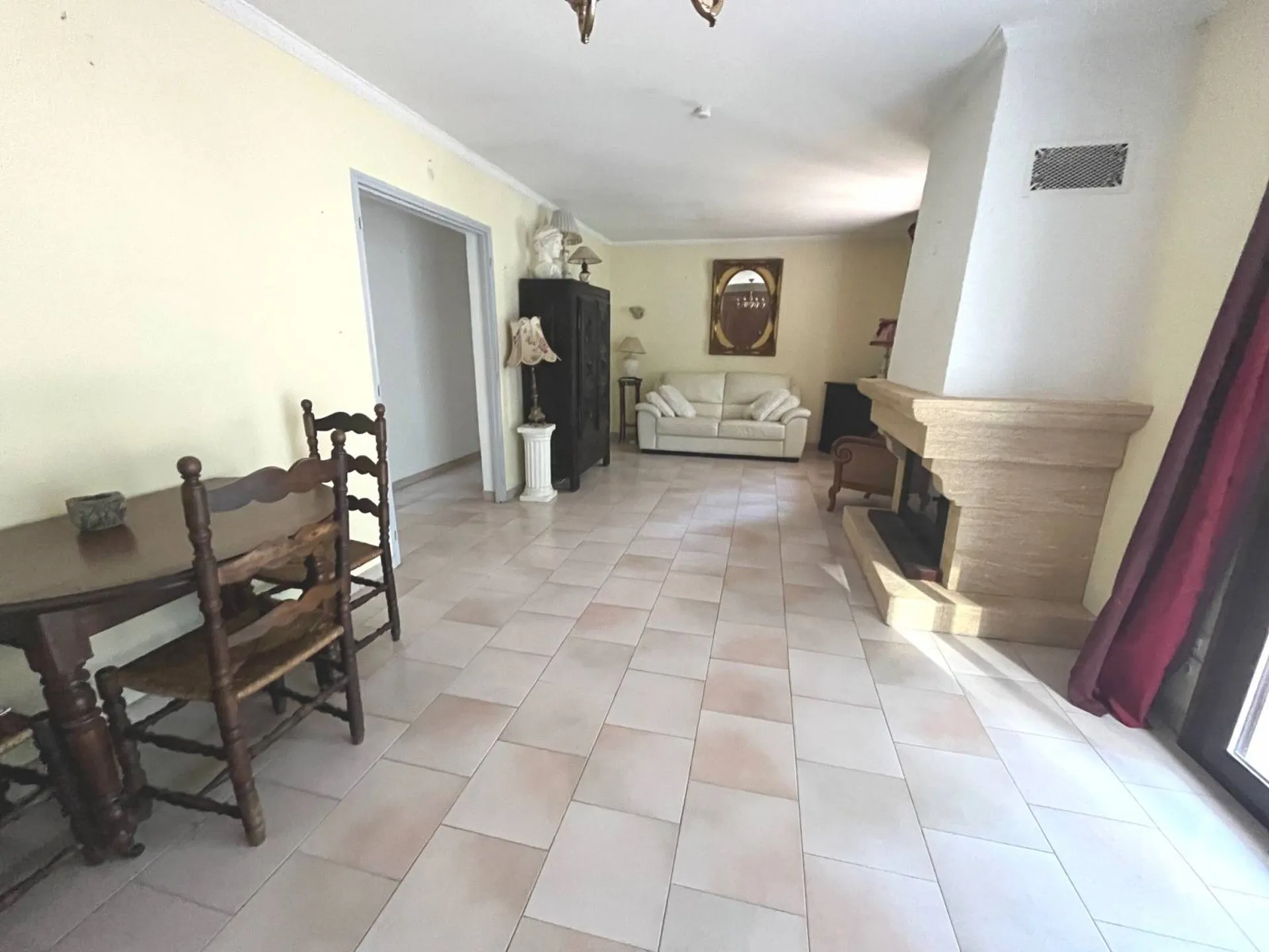 Maison à vendre de plain pied Carnoux en Provence T3 sur terrain de 1115m², avec garage possible extension