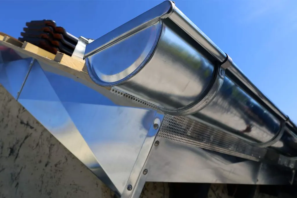 Travaux de zinguerie à Villeneuve-Tolosane et en Occitanie par des zingueurs experts en étanchéité de toiture durable et complète