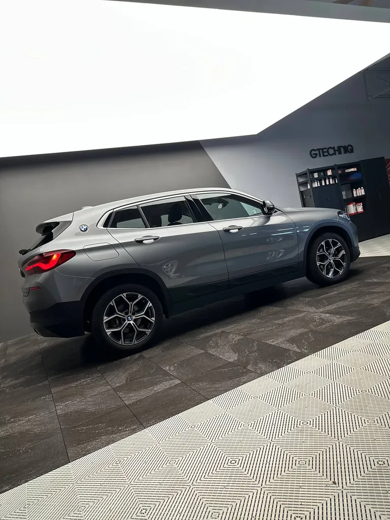Débosselage sans peinture sur un BMW X2 à Le Mans (72)