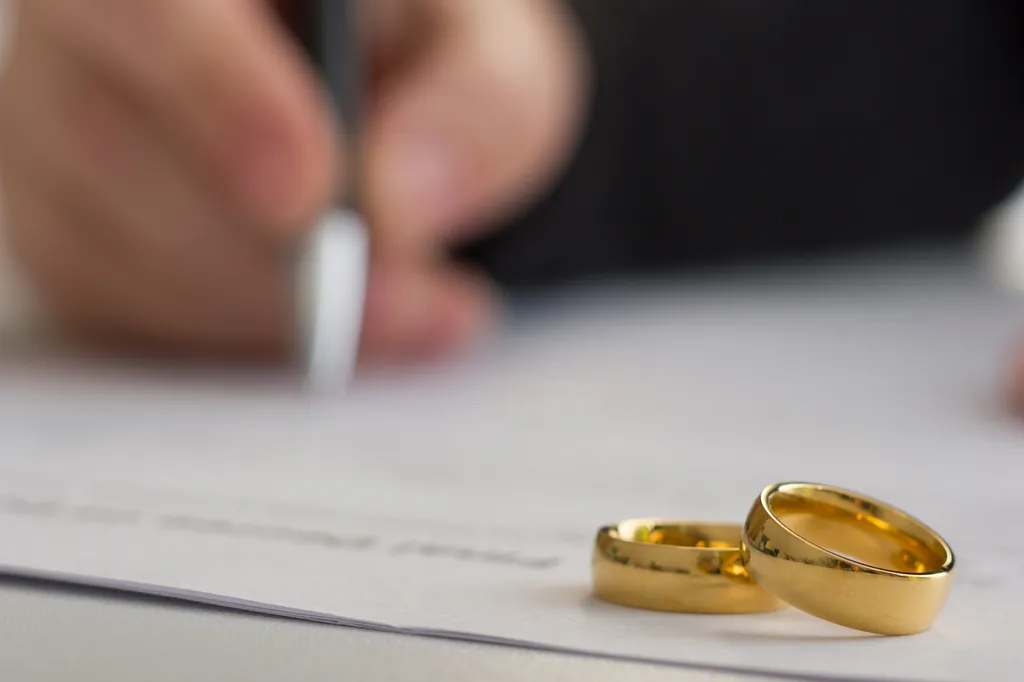 Coordonner le divorce par consentement mutuel, le partage patrimonial et le dépôt de la convention à Aix-en-Provence & Sausset-les-Pins