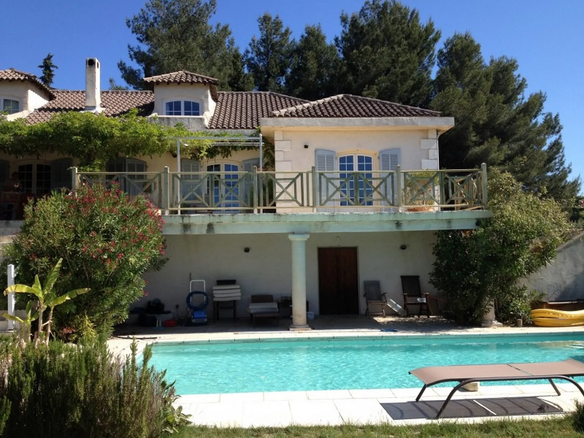 installation d'un garde corps en pin autoclave à Aix en Provence