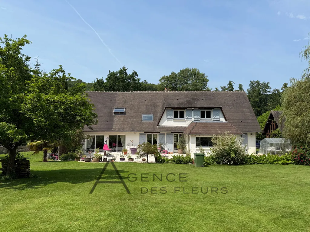À vendre maison de 203 m² édifiée sur 4298 m² de terrain sur la commune de SAINT-GERMAIN-DE-PASQUIER