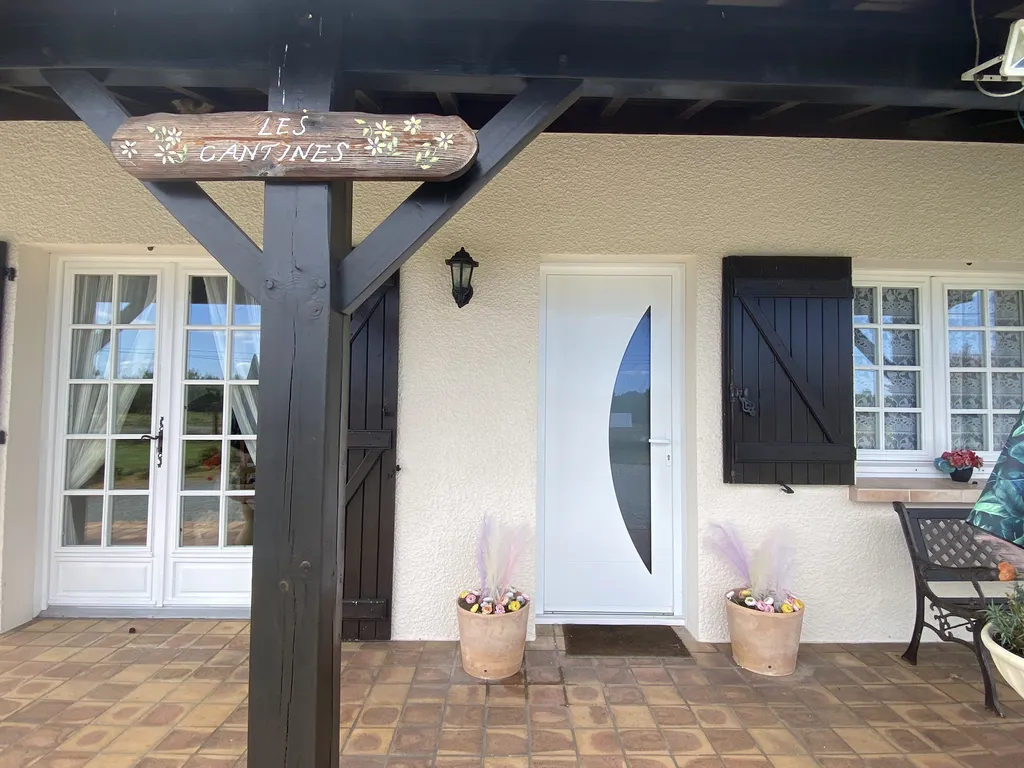 Porte d'entrée aluminium sur mesure en triple vitrage à Saint Jean d'Illac