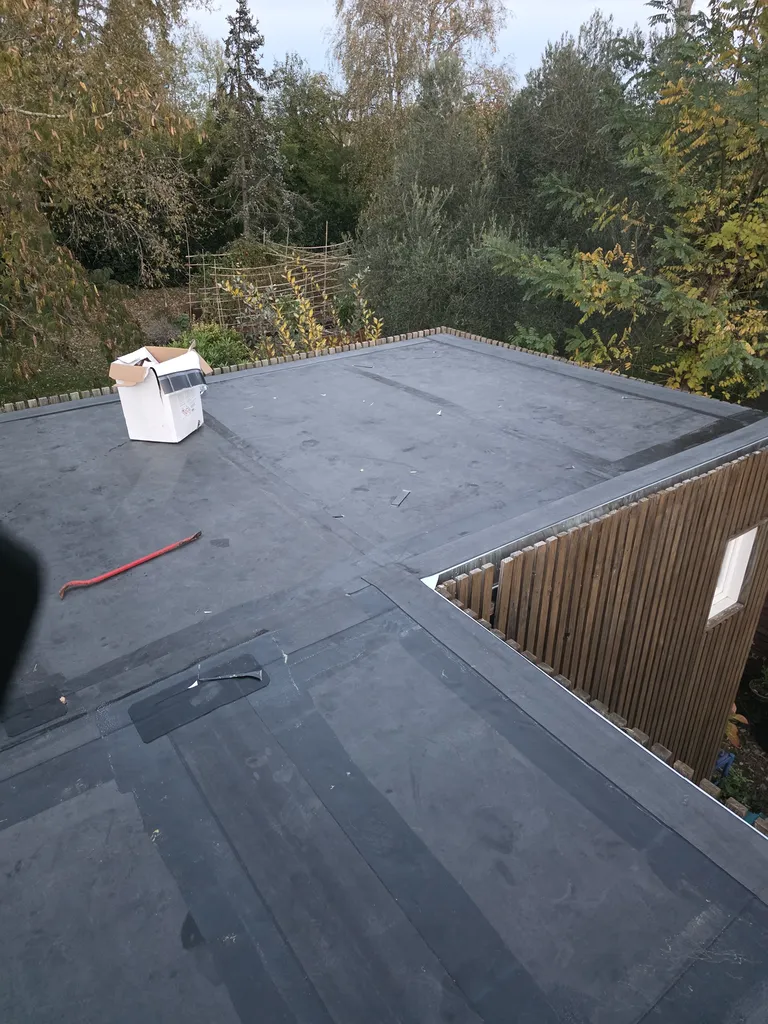 Rénover un toit terrasse en EPDM à Carnoux-en-Provence sur résidence secondaire
