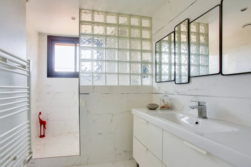 A vendre Maison avec 4 chambres Bois de Saint Cucufa Reuil Malmaison 92500