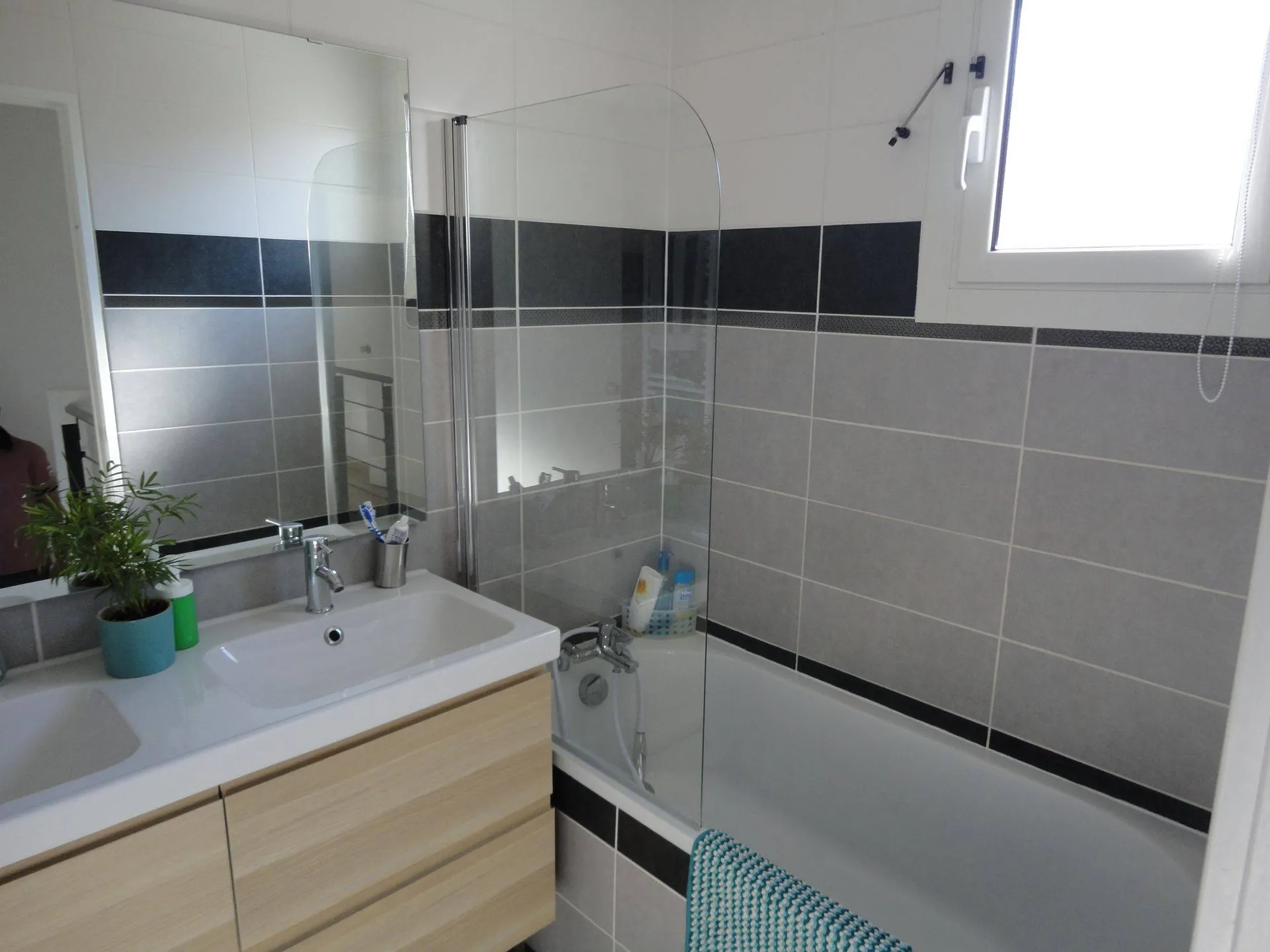 vente la bédoule avec piscine et hammam