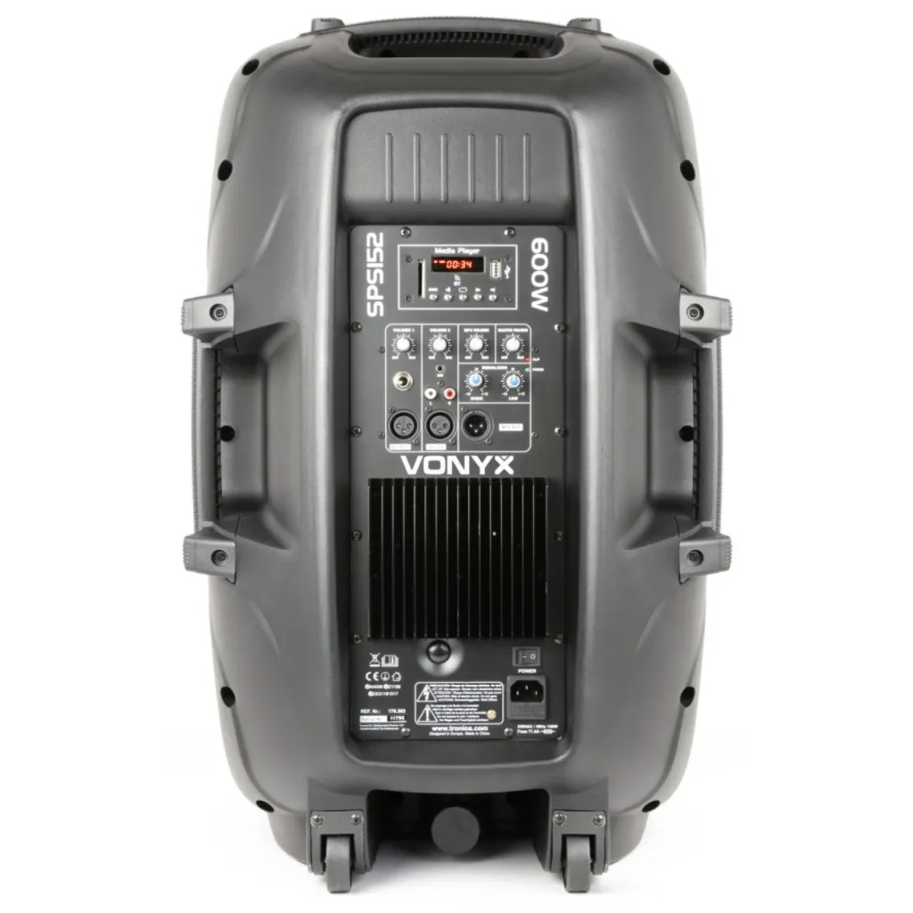 Location d'une enceinte amplifiée de 600W usb, bluetooth, avec micro et pied