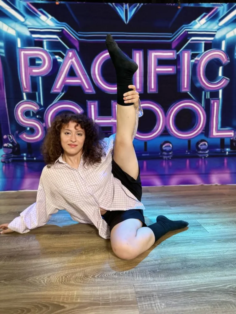 COURS DE DANSE CONTEMPORAINE A MARSEILLE LA JOLIETTE POUR ADULTES