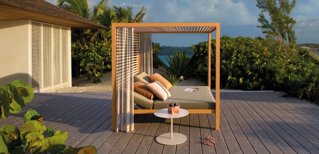 Kettal des meubles d'extérieurs de haute qualité.