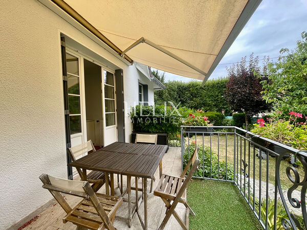 Houilles centre-ville maison recherchée avec grand terrain plat proche gare