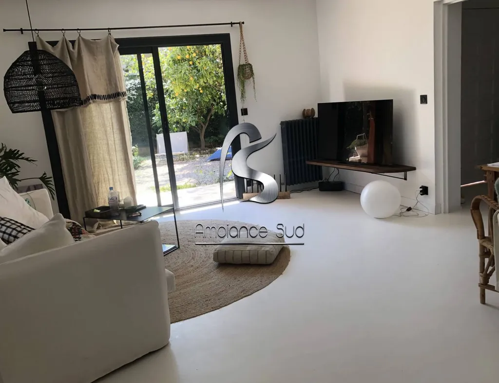 SOL EN BETON CIRE TALOCHE A SANARY 83