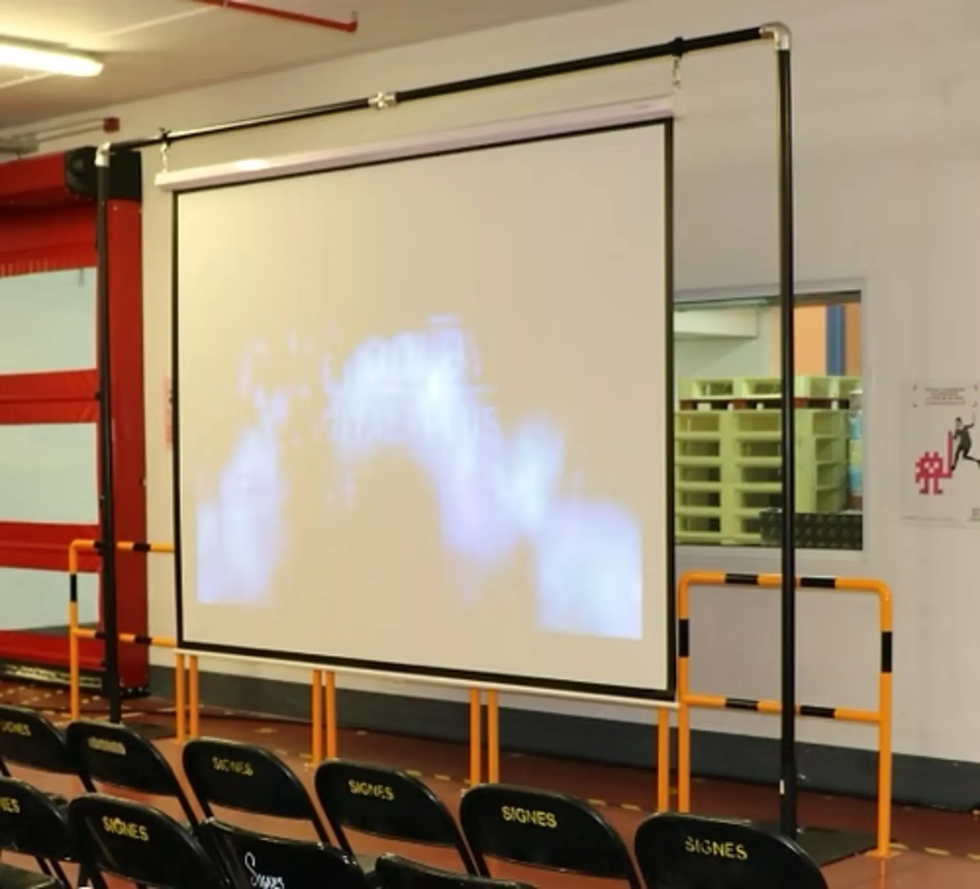 PLATINE DE SOL POUR TUBE ALU 50 MM