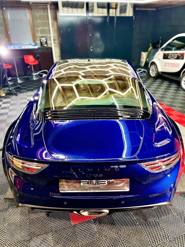 Protection PPF Renault alpine et traitement céramique carrosserie Lyon 