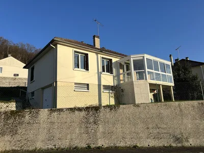 A vendre, pavillon de plain pied et individuel situé sur l'axe Caudebec en Caux / Duclair, au Trait
