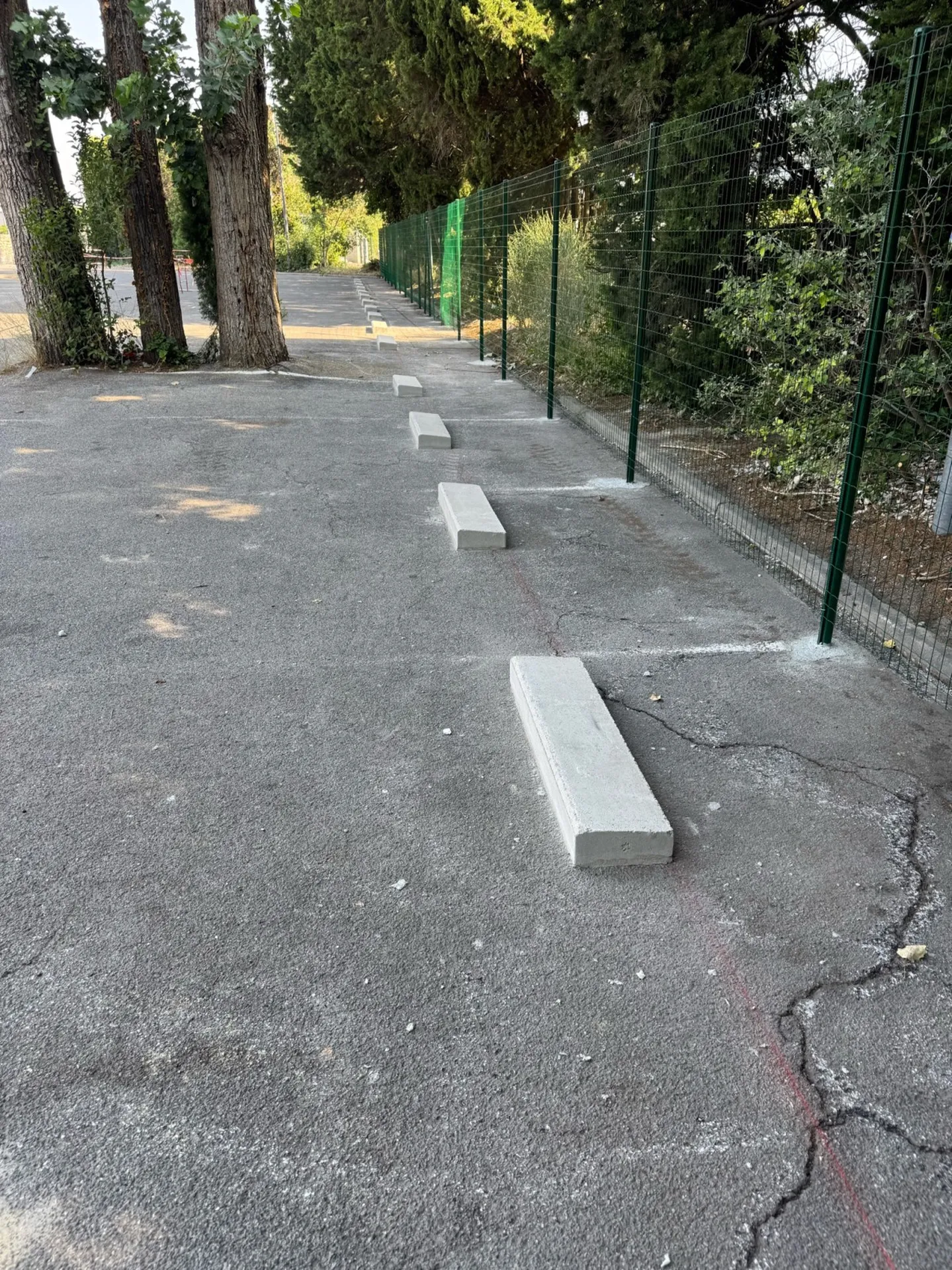 Sécurisation et implantation des places pour un parking sur Avignon