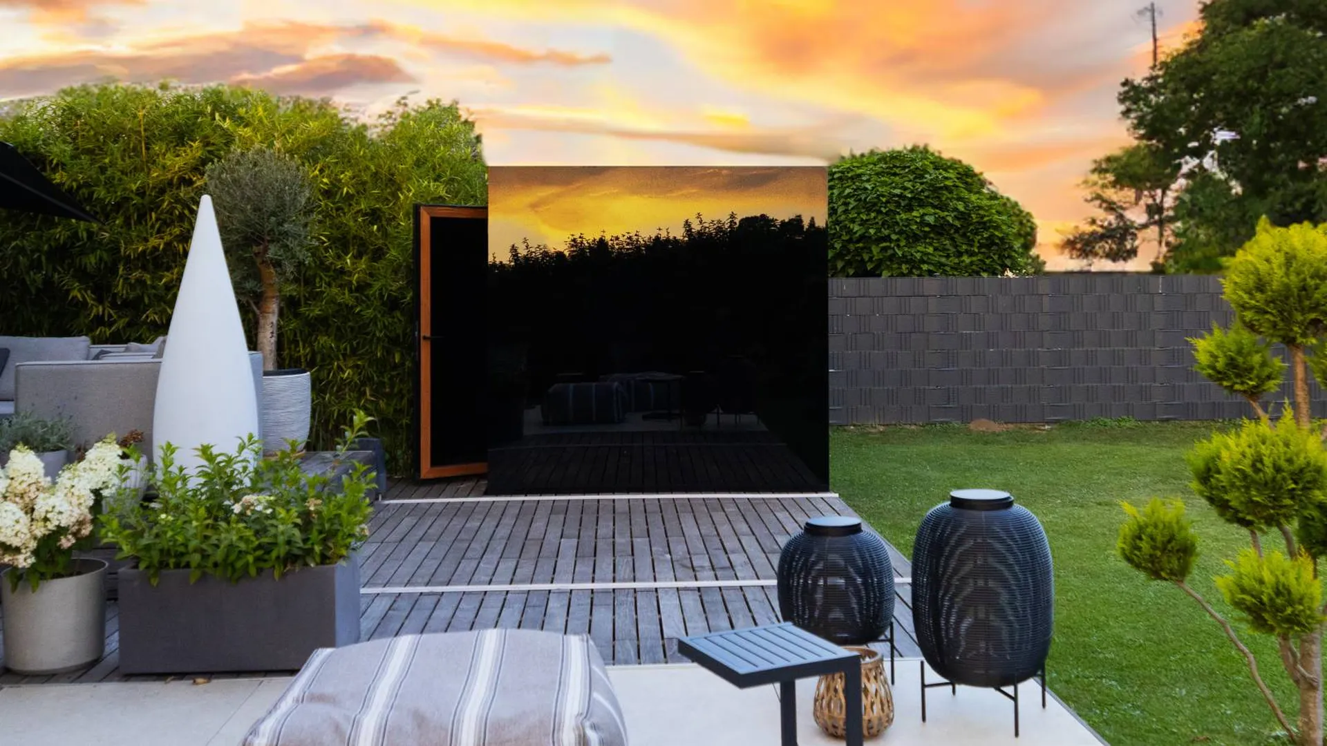 Sauna miroir avec coucher de soleil à Annecy