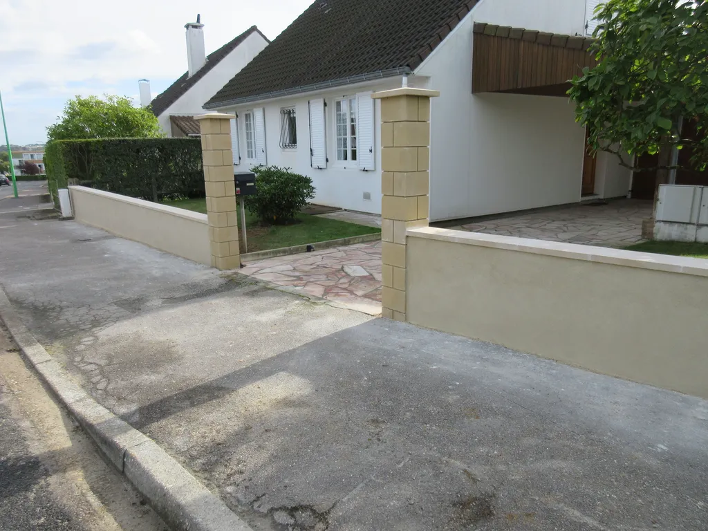 Installation de Murets en Maconnerie, Piliers de Portails en Briques et Soubassements en Béton au Havre et sa région ou agglomération en Seine-Maritime 76