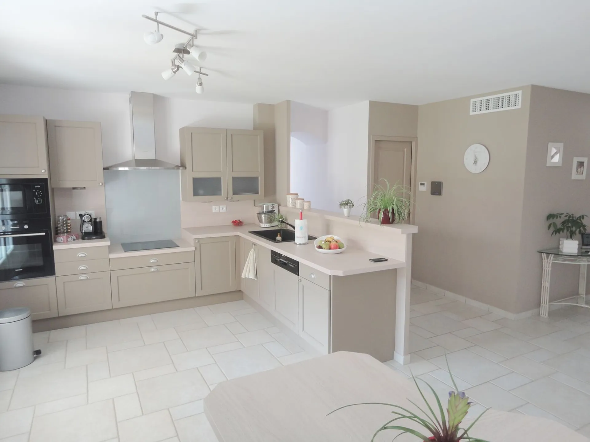 vente maison avec garage et terrain paysager et plat la ciotat