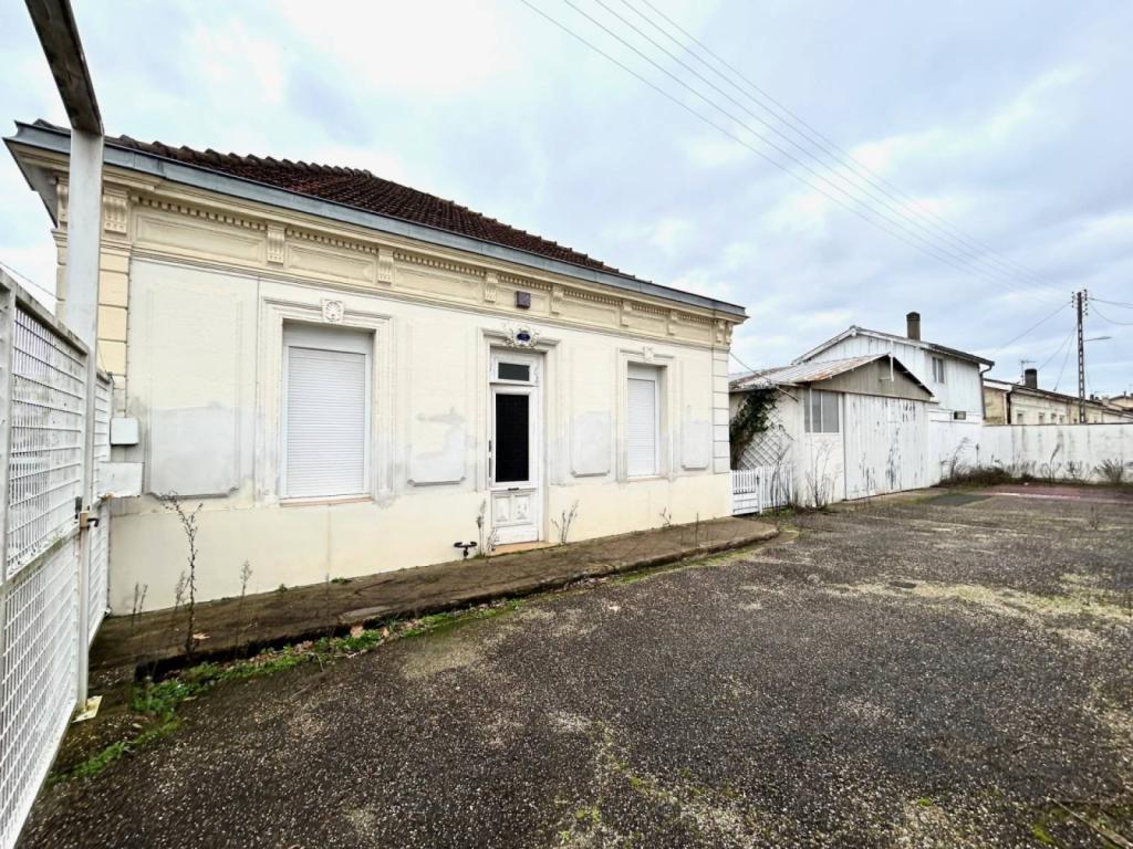 Ensemble immobilier (maison + ancien Garage automobile) Bègles  
