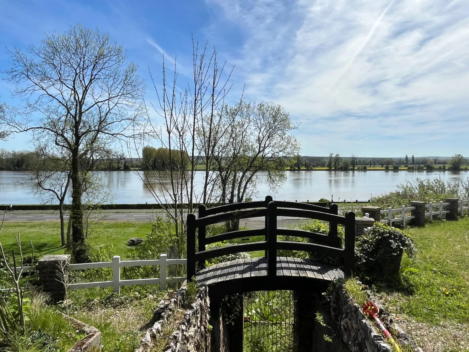 Maison de caractère, à vendre, située à Caudebec en Caux - Pleine VUE SEINE