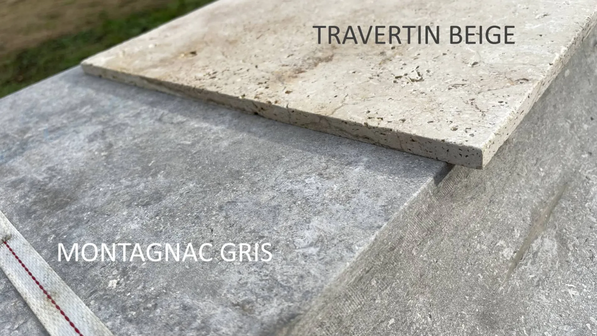 Dalle de Dordogne, dallage du Périgord en pierre naturelle vieillie