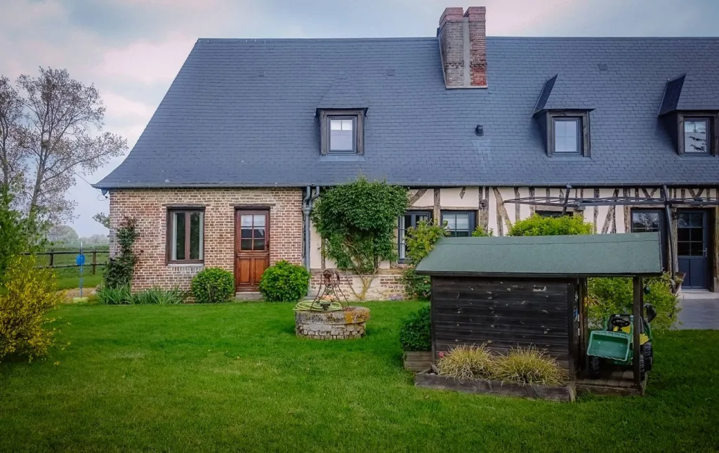 Où trouver un constructeur pour faire une extension en colombages en Seine Maritime 76 à Quincampoix proche Isneauville