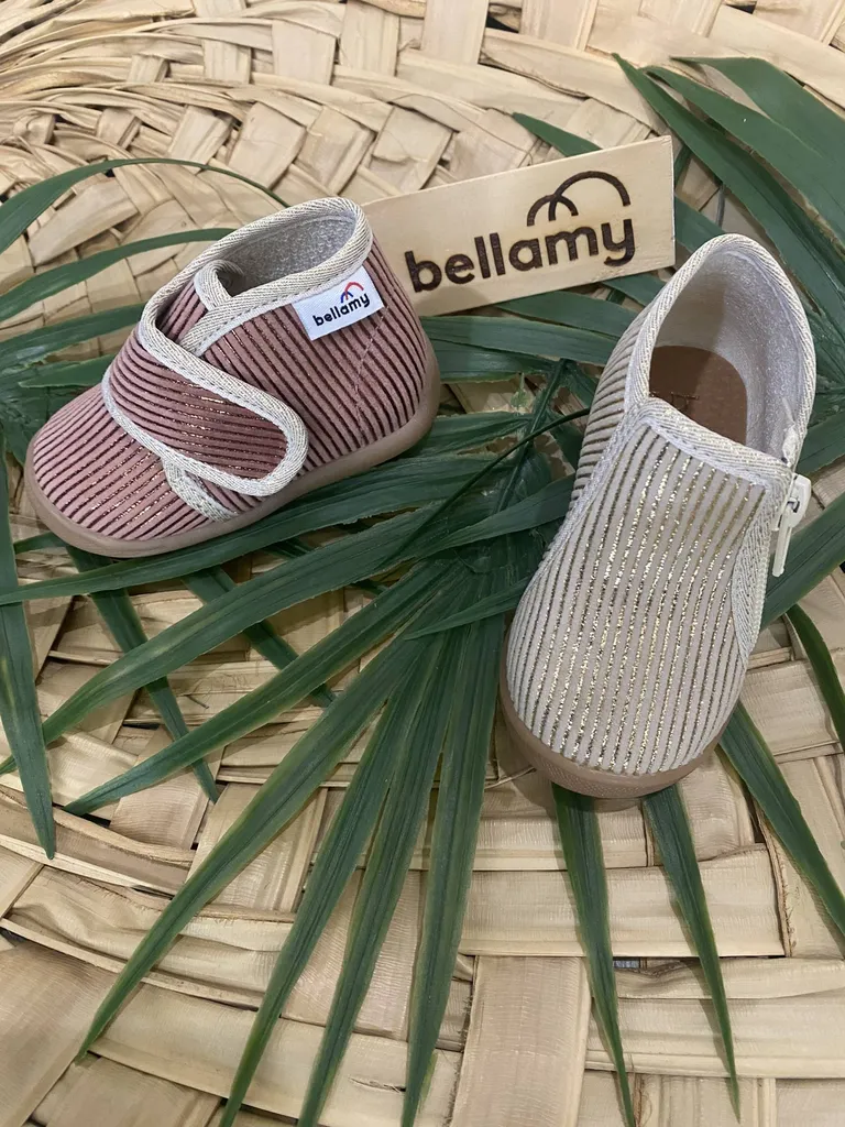 pantoufle souple pour bébé près de Blaye