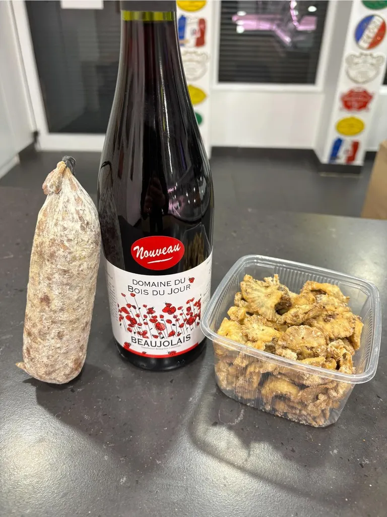 Vente de grattons fait maison à base de rigon pour un apéritif près de Neuville sur Saône