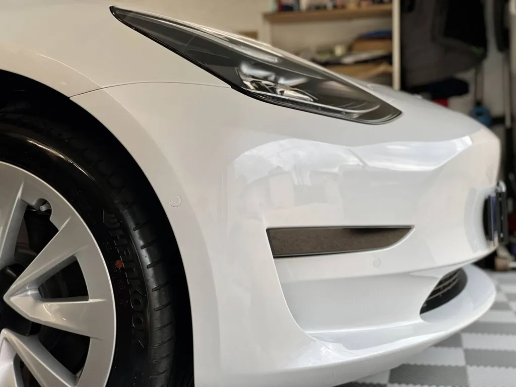Prix d'un traitement céramique tesla model 3 à Lyon