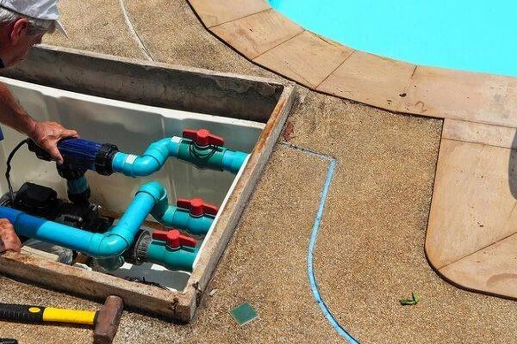 Constat par un Commissaire de justice de fuite de piscine à Lyon, Villeurbanne, Vénissieux, Bourgoin Jallieu dans le Rhone 69