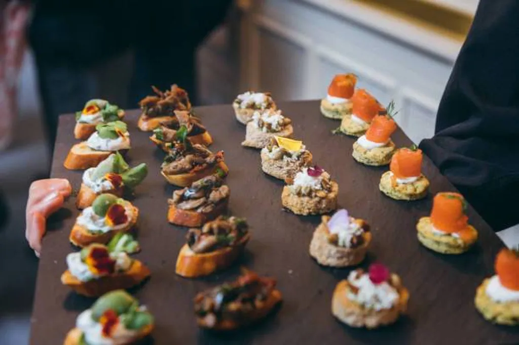 Pièces cocktail traiteur les 5 sens pour votre mariage sur la Gironde