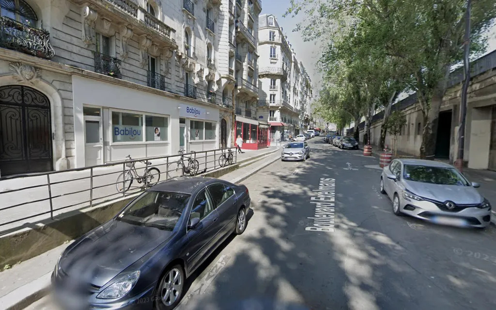 Location - Boutique 187 m², Exelmans, Boulevard Exelmans 75016 PARIS