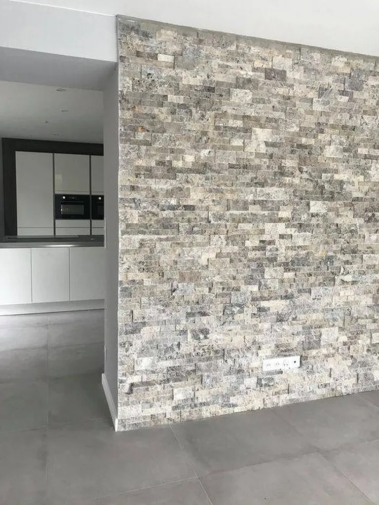 PAREMENT TRAVERTIN SILVER