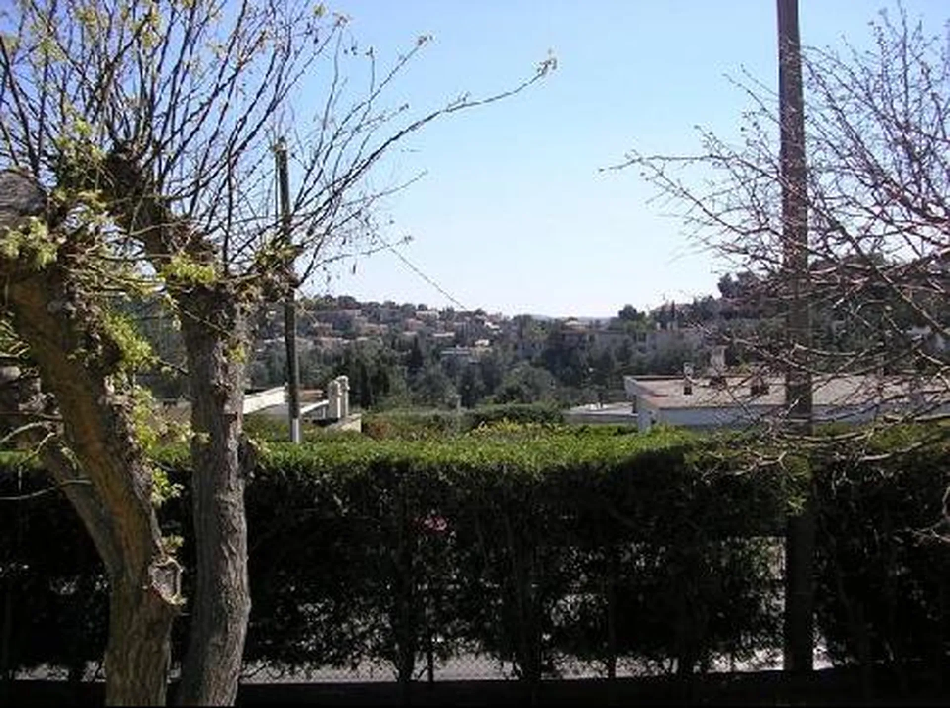 CARNOUX A VENDRE VILLA