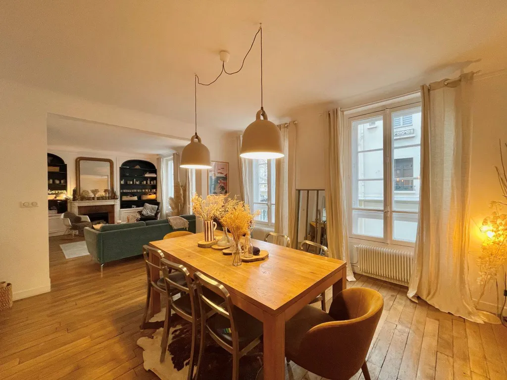 Appartement 86 m²  4 Pièces - Pereire / Champerret