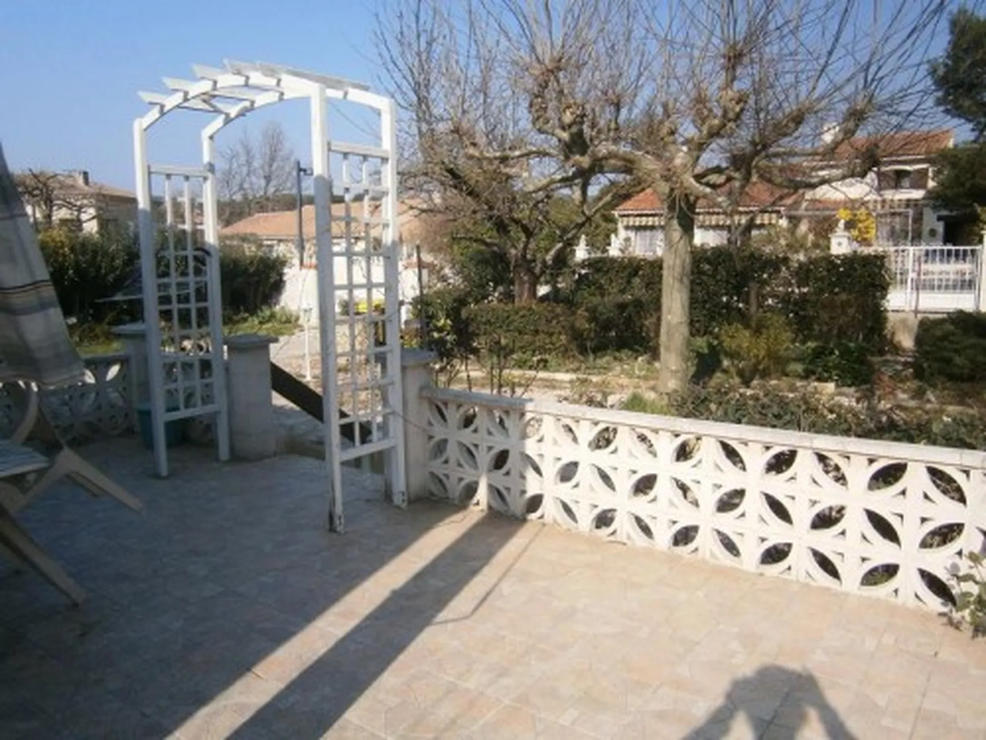 Vente maison Roquefort La Bédoule quartier calme avec terrain plat