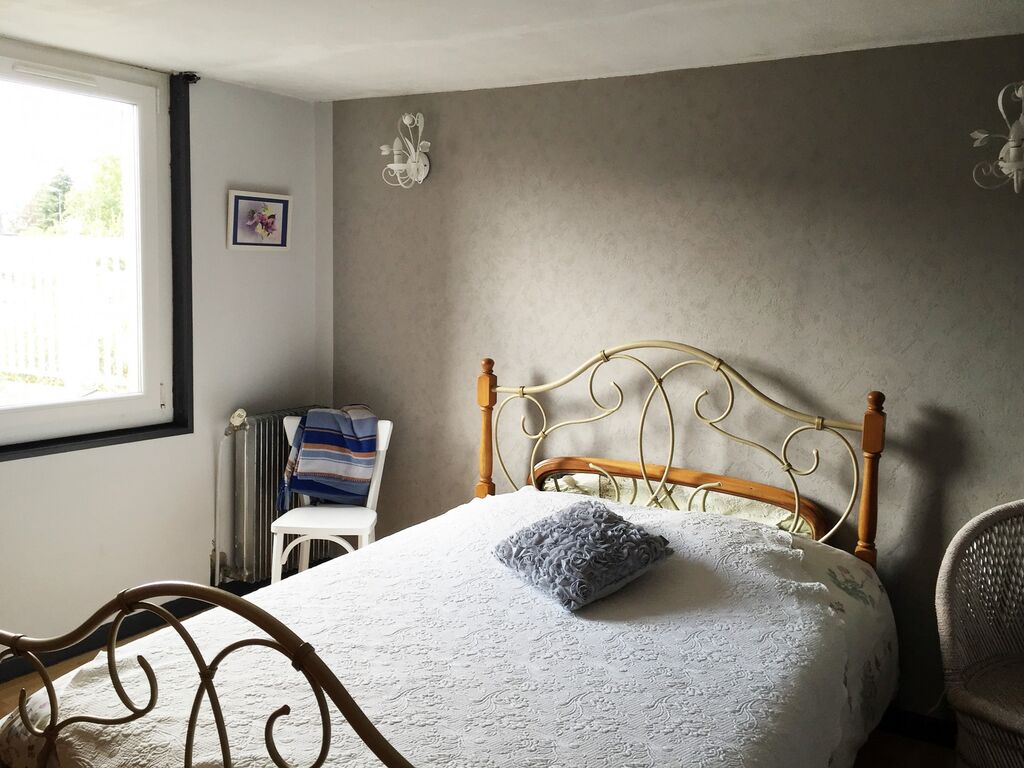 Recherche maison à Lisieux, près du centre-ville, avec transports à proximité