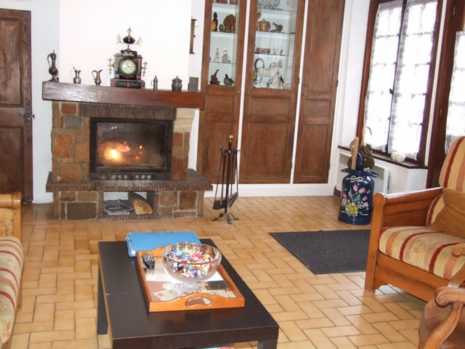 MAISON DE VILLE AVEC COUR, LISIEUX