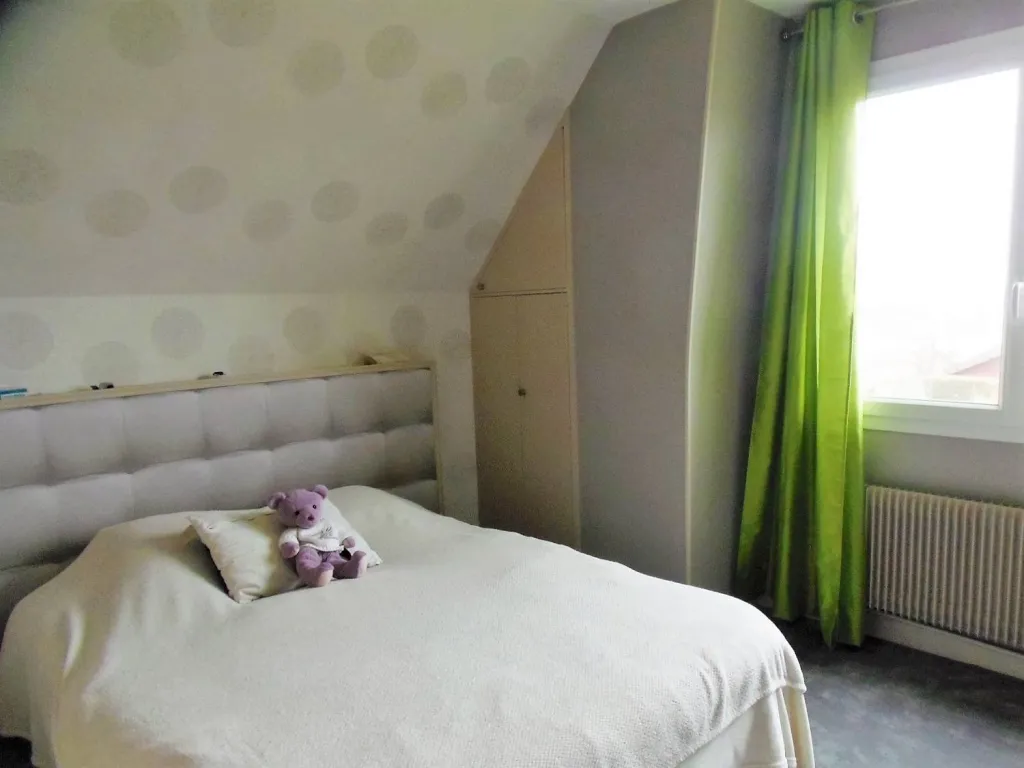 Où trouver un pavillon sur sous sol complet avec un hangar proche le Thuit Anger 27370