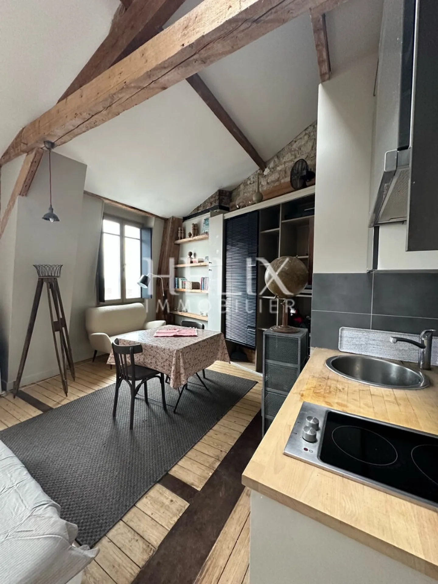 Saint Germain en Laye près de la place du marché et du RER en 5 minutes un beau studio 