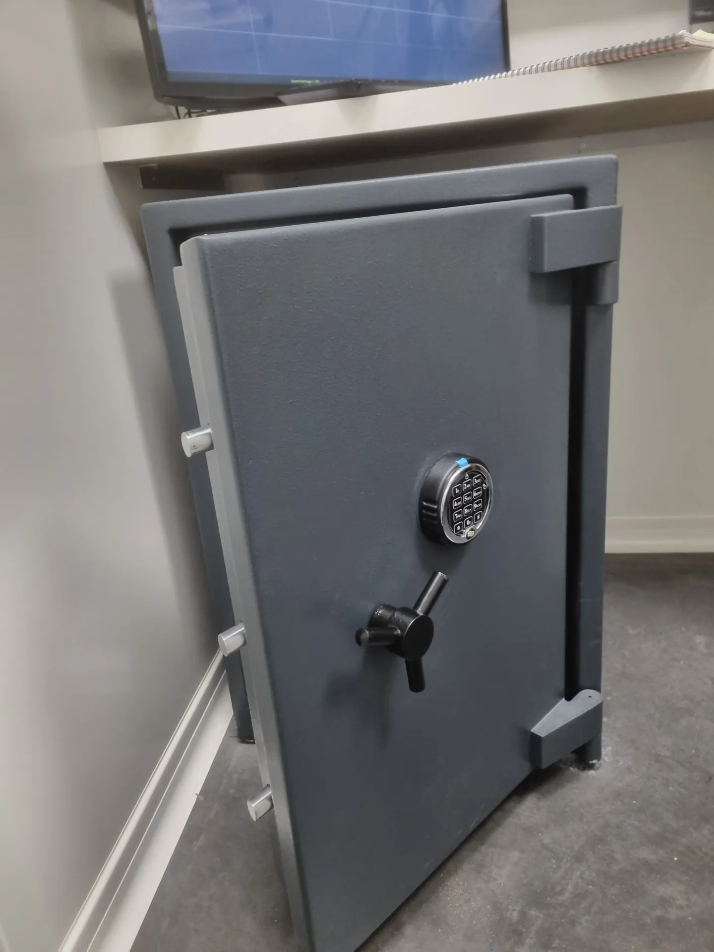 Serrurier coffre fort Paris