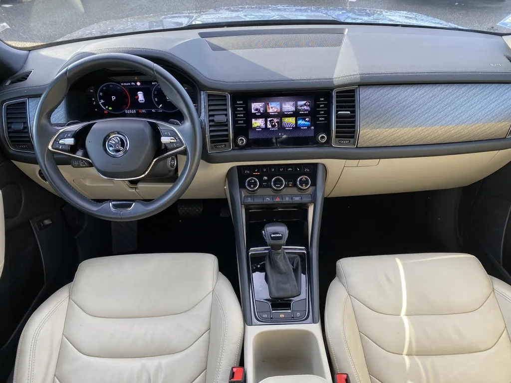Skoda Kodiaq occasion proche Le Havre : SUV 7 places diesel automatique disponible chez Caudebec Automobiles Normandie